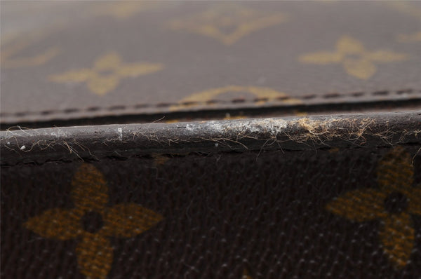 Authentic Louis Vuitton Monogram Saint Cloud MM M51243 Shoulder Cross Bag 9351I