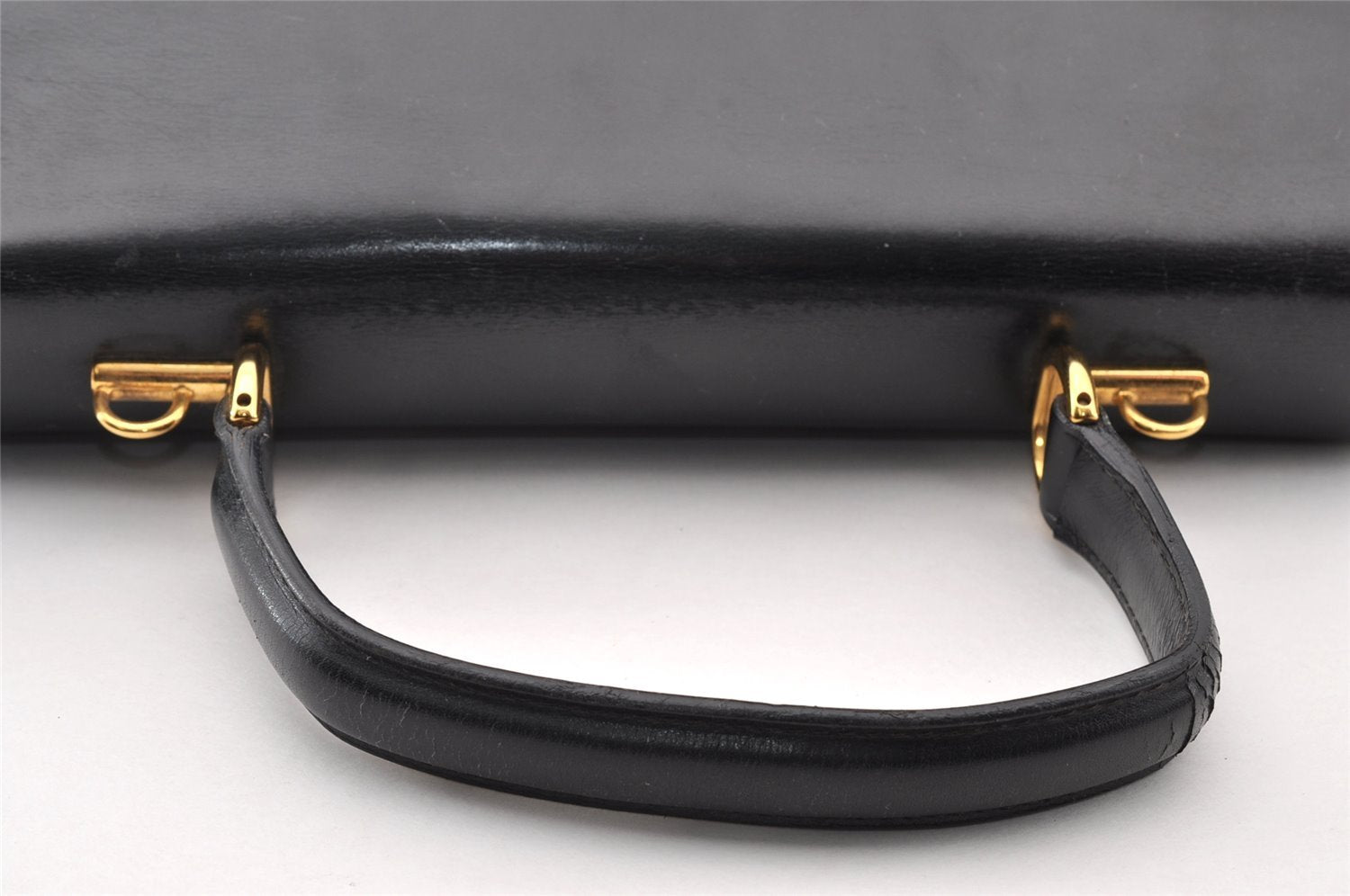 Authentic GUCCI Vintage 2Way Shoulder Hand Bag Purse Leather Black 9353I