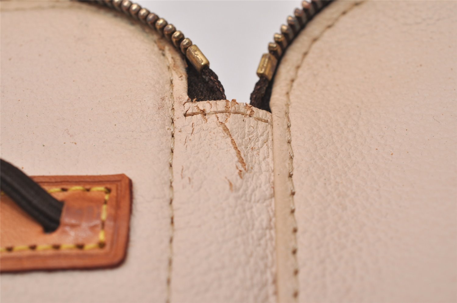 Authentic Louis Vuitton Monogram Trousse Blush PM Cosmetic Pouch M47510 LV 9356I