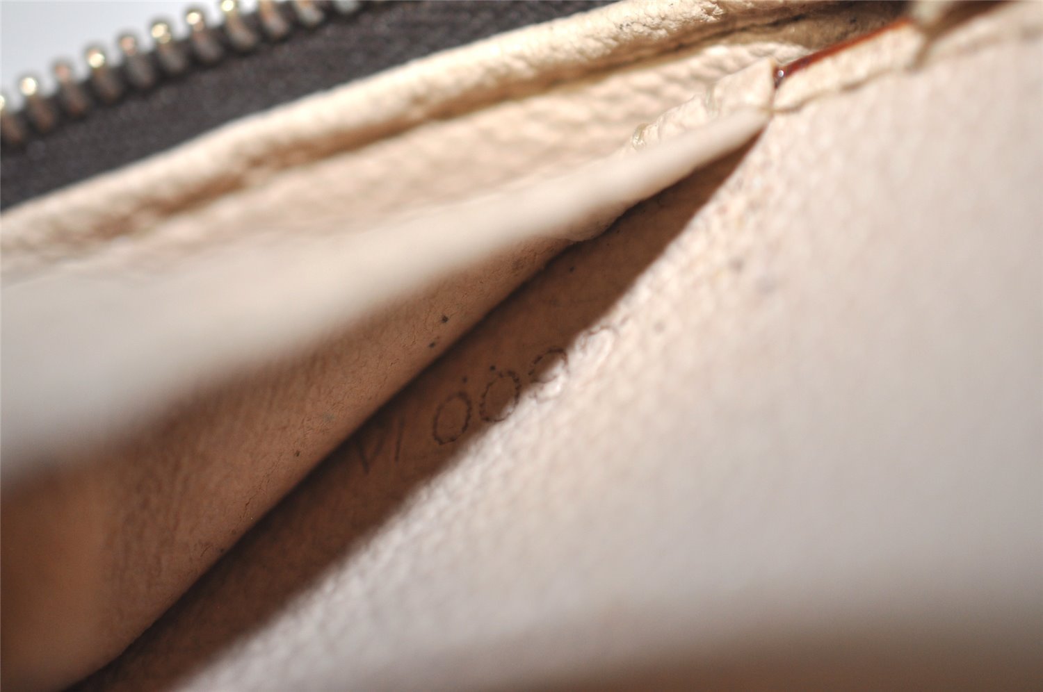 Authentic Louis Vuitton Monogram Trousse Blush PM Cosmetic Pouch M47510 LV 9356I