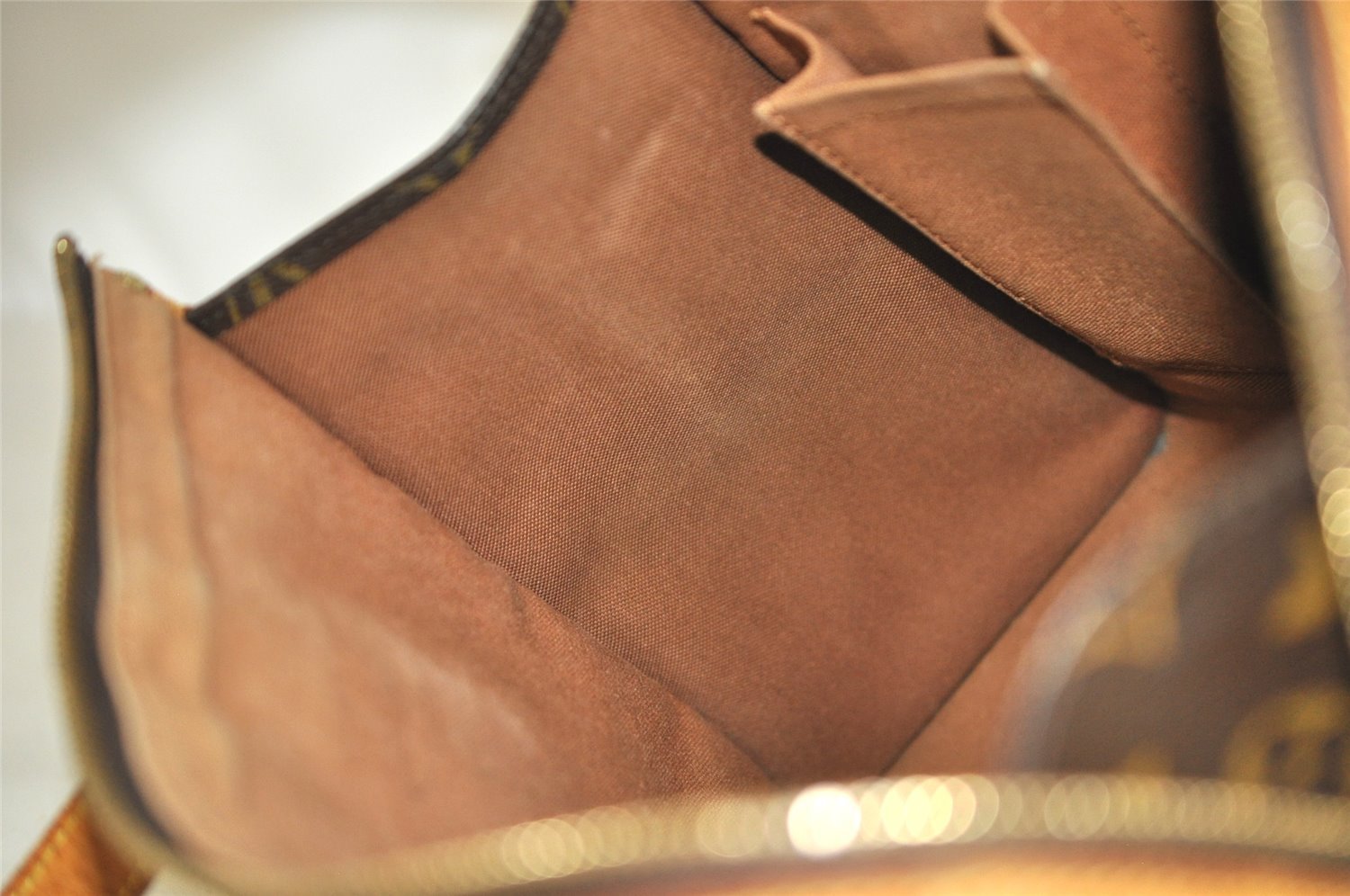 Authentic Louis Vuitton Monogram Popincourt Haut Shoulder Bag M40007 LV 9358I