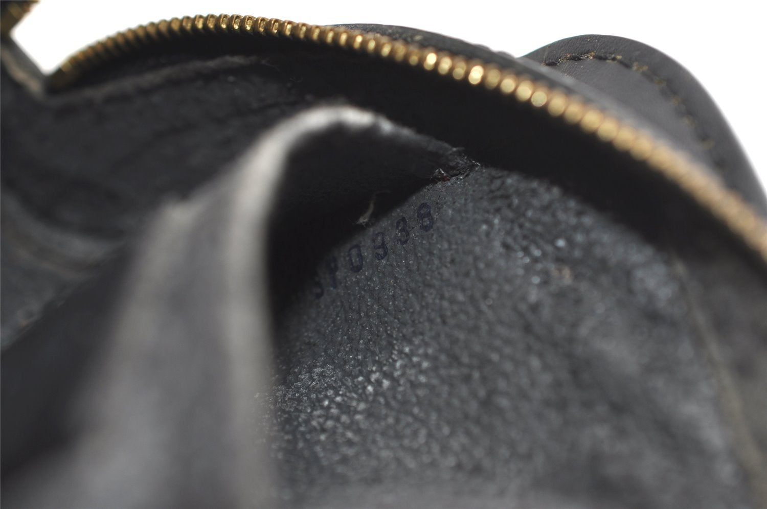 Authentic Louis Vuitton Epi Dauphine Cosmetic Pouch Black M48442 LV Junk 9365I