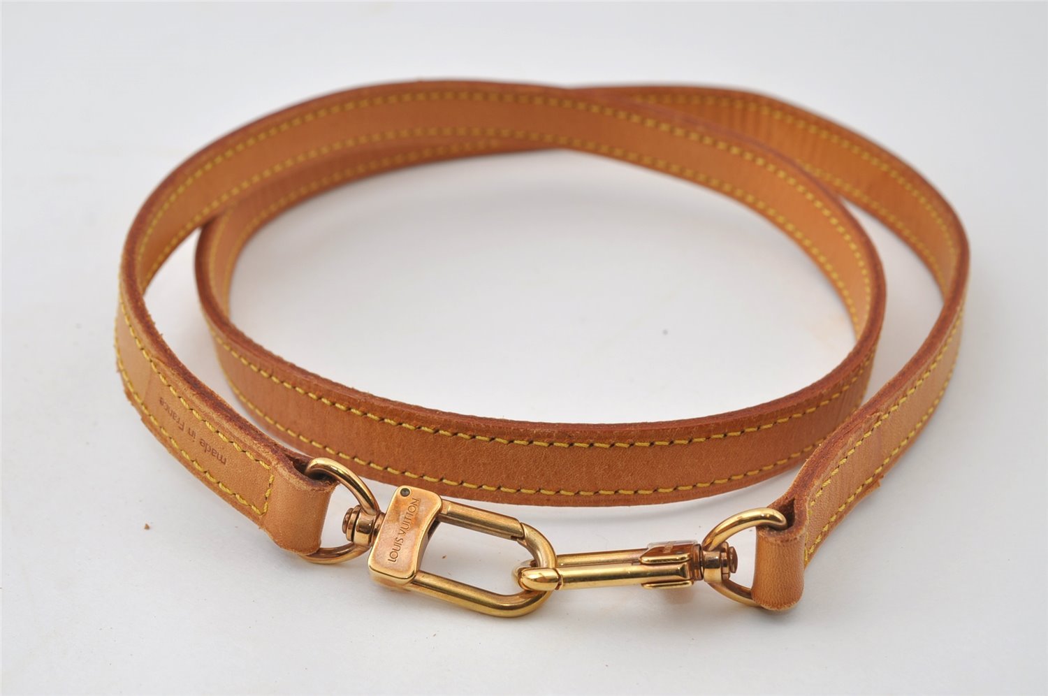 Authentic Louis Vuitton Leather Shoulder Strap Beige 39.4