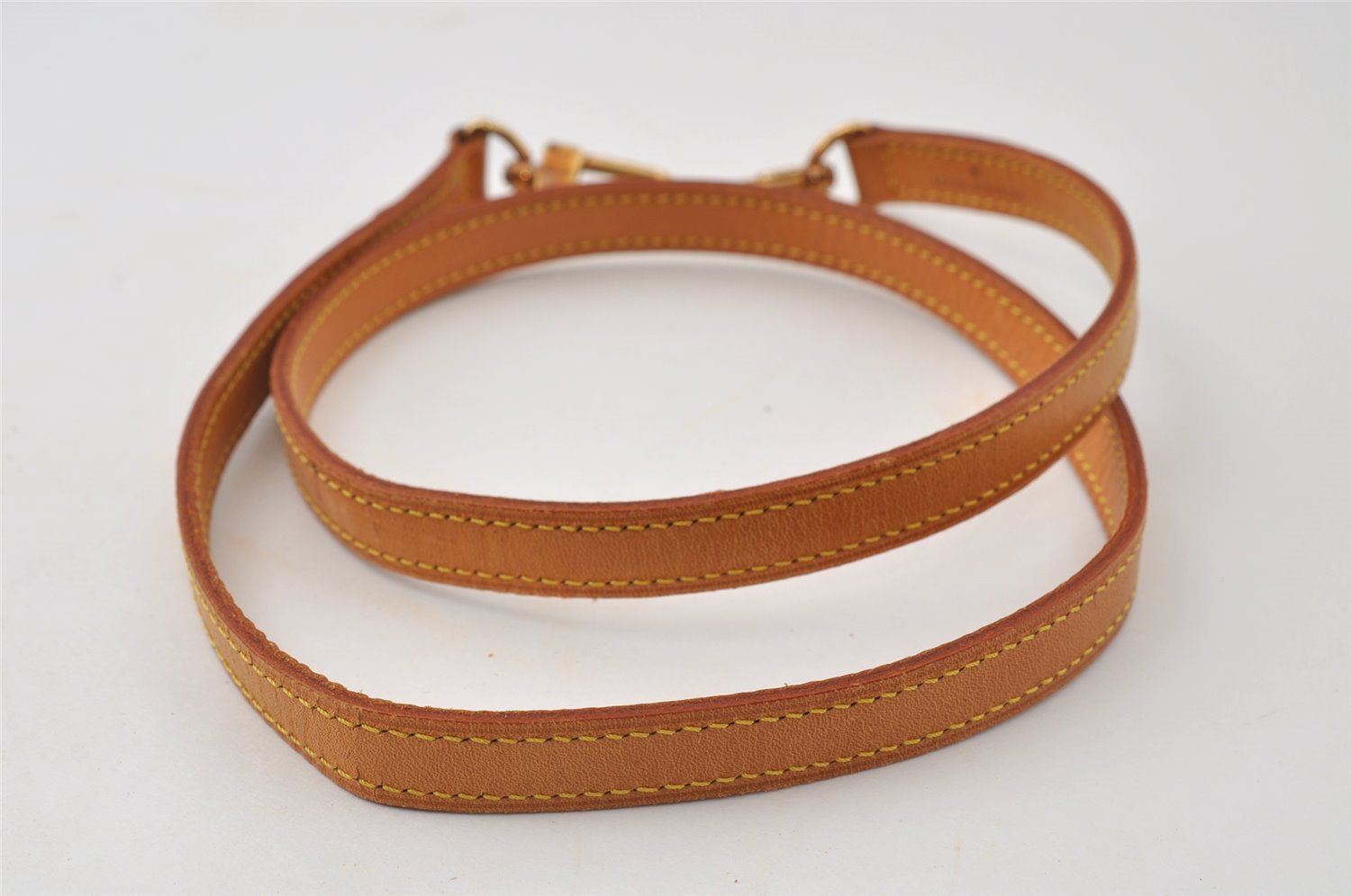 Authentic Louis Vuitton Leather Shoulder Strap Beige 39.4