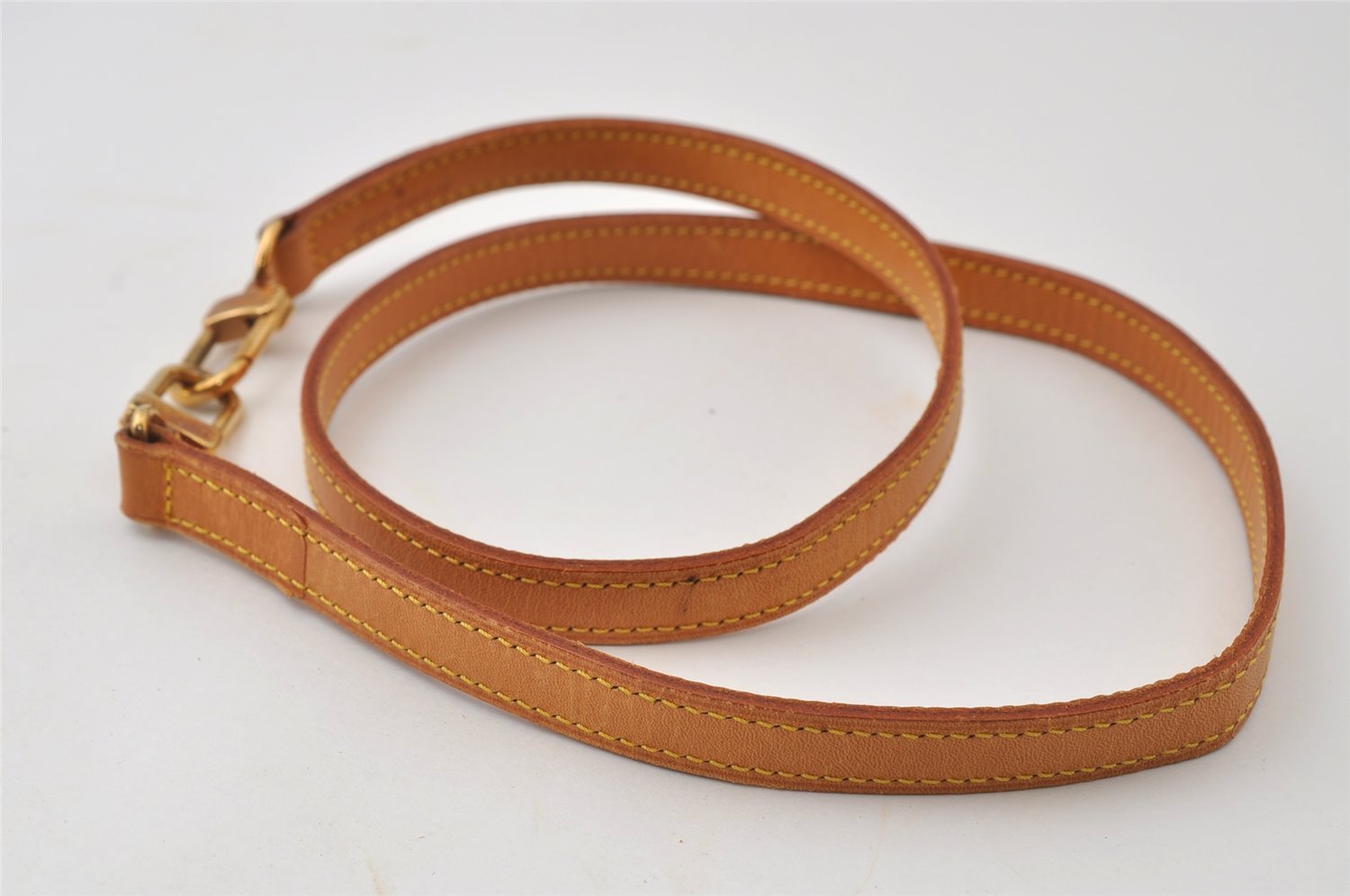 Authentic Louis Vuitton Leather Shoulder Strap Beige 39.4