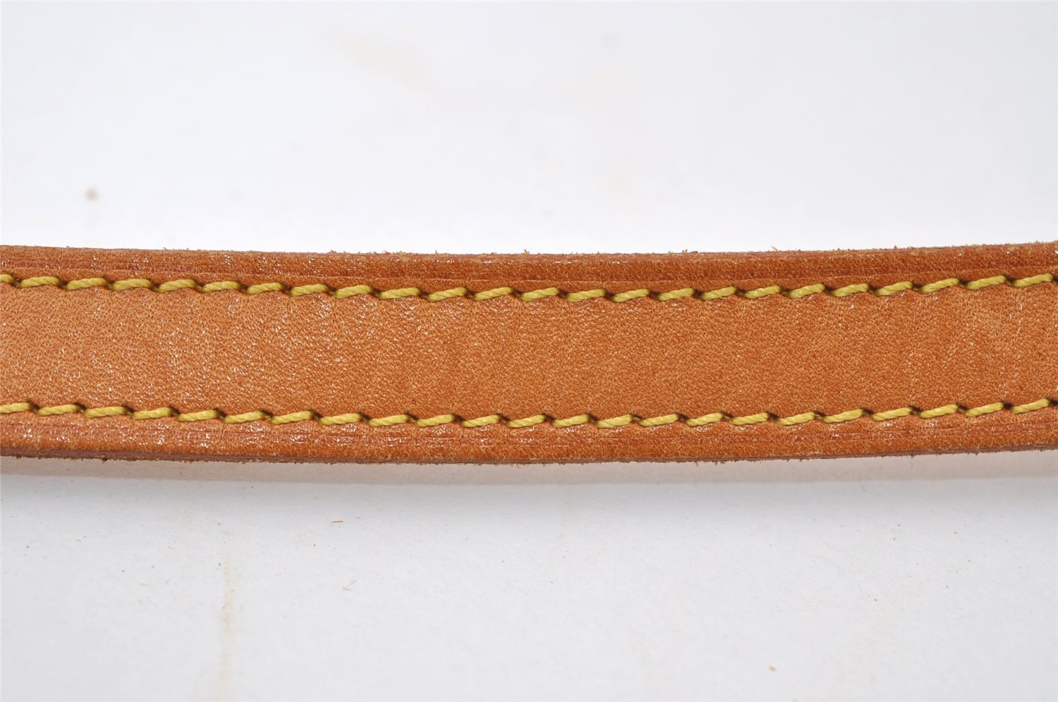 Authentic Louis Vuitton Leather Shoulder Strap Beige 39.4