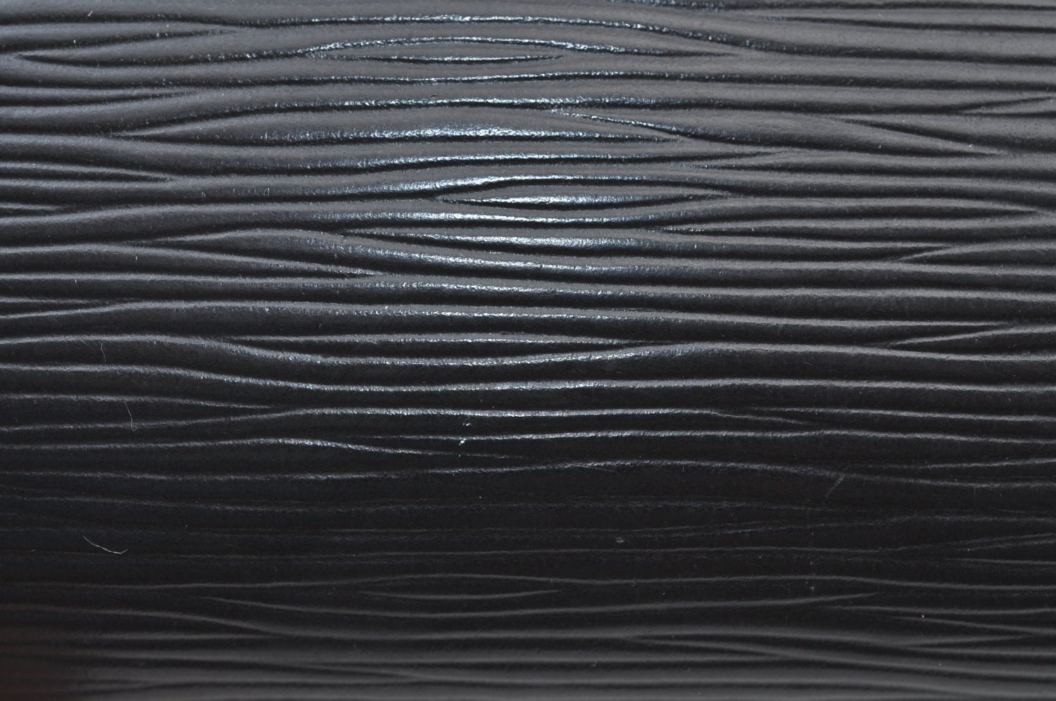 Authentic Louis Vuitton Epi Pochette Accessoires Pouch Black M52952 LV 9371H