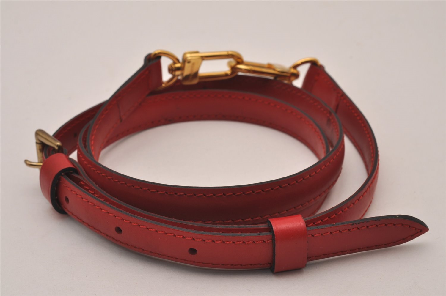 Authentic Louis Vuitton Leather Shoulder Strap Red 40.9-48