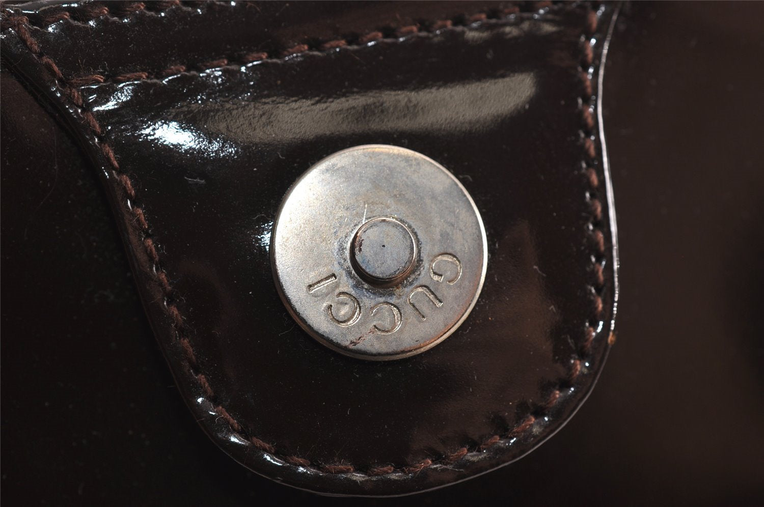 Authentic GUCCI Vintage Shoulder Hand Bag Purse GG Enamel Brown 9373J