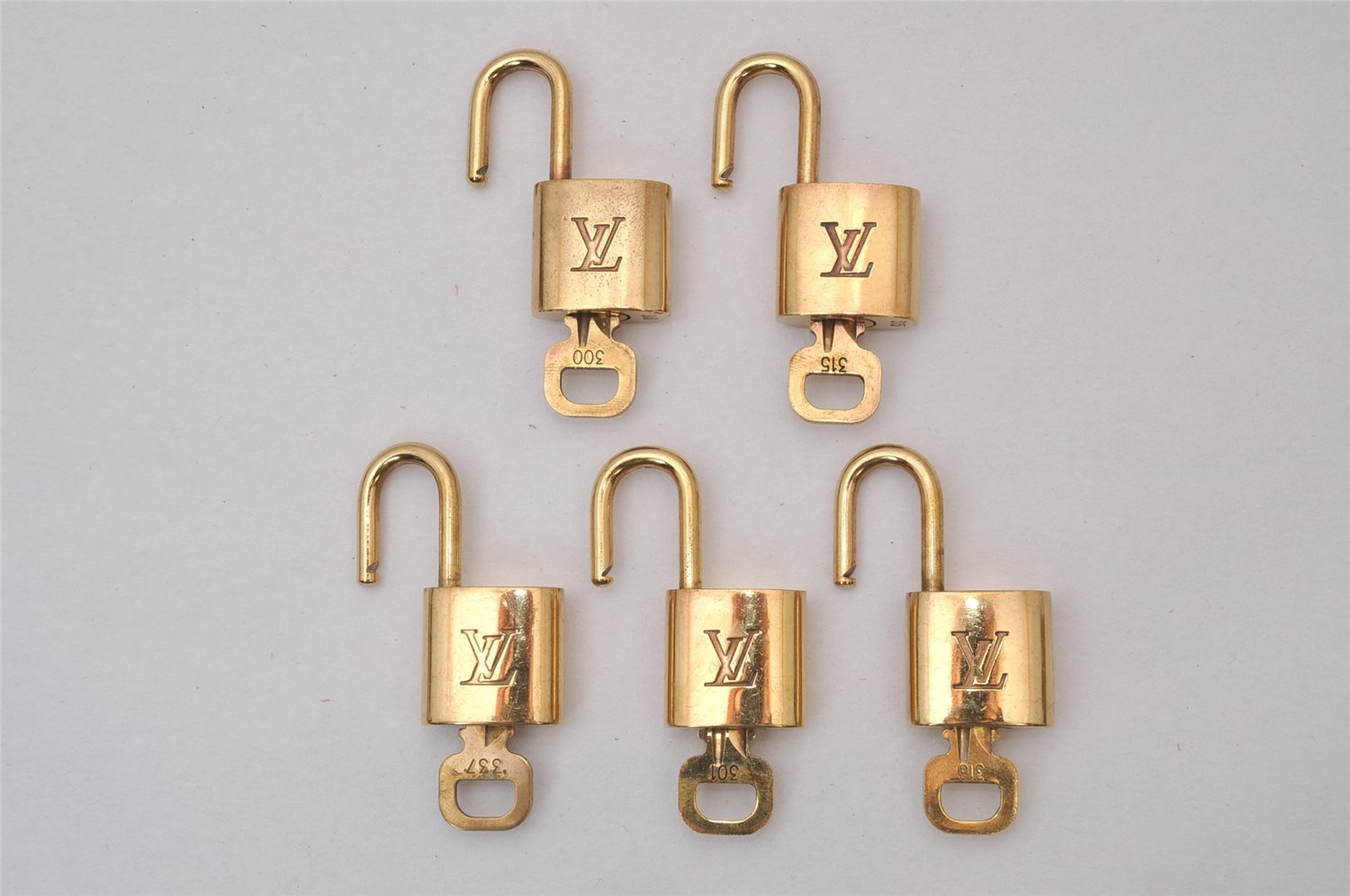 Authentic Louis Vuitton Padlock & Keys 10Set LV 9374I