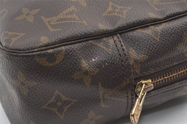 Auth Louis Vuitton Monogram Trousse Toilette 28 Clutch Hand Bag M47522 LV 9380J