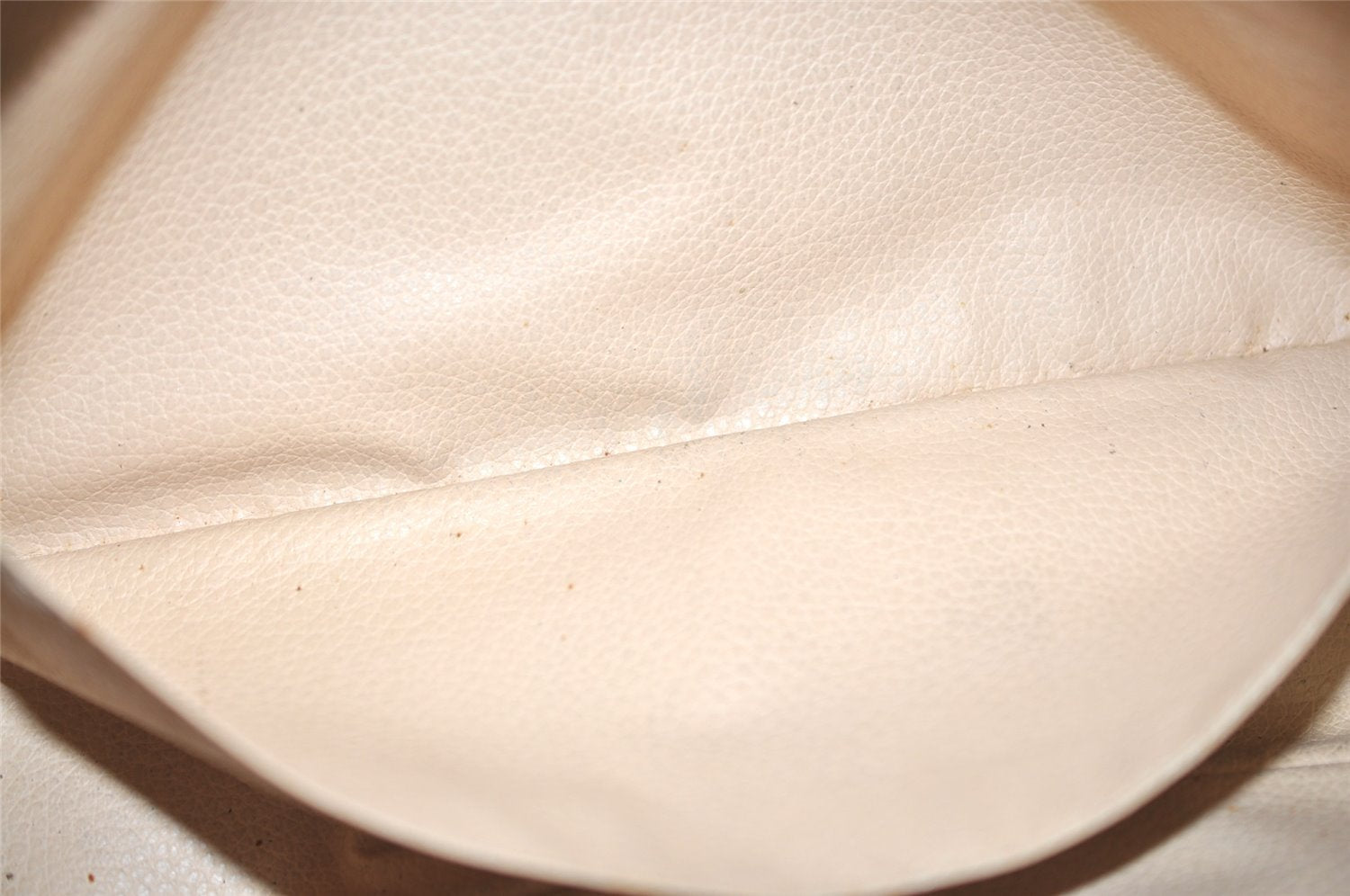 Auth Louis Vuitton Monogram Trousse Toilette 28 Clutch Hand Bag M47522 LV 9380J