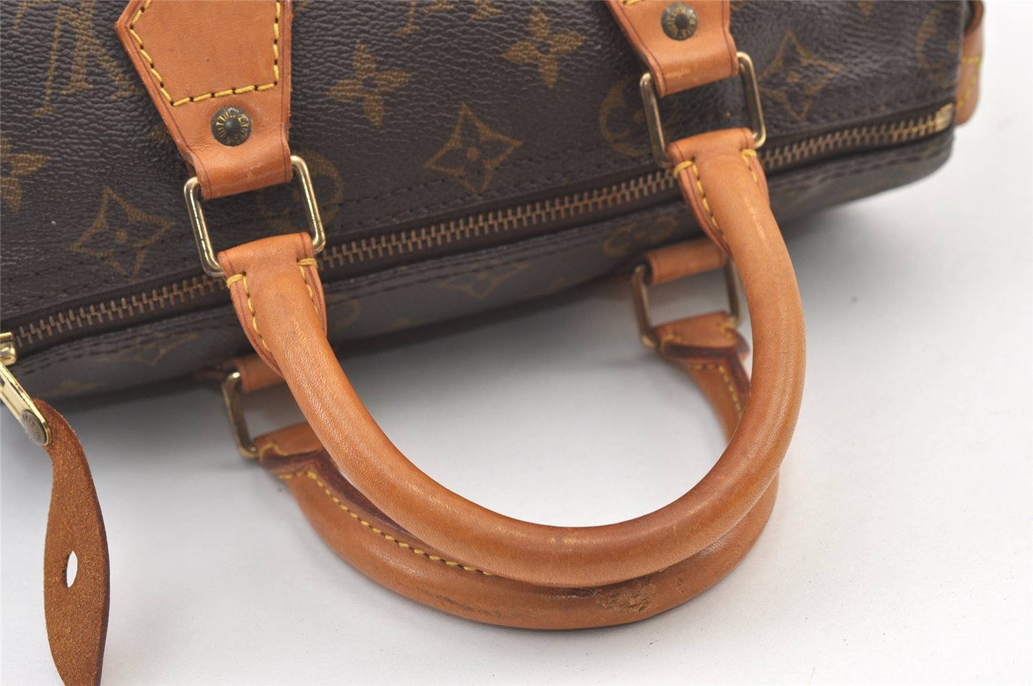 Authentic Louis Vuitton Monogram Speedy 25 Boston Hand Bag M41528 LV 9381J