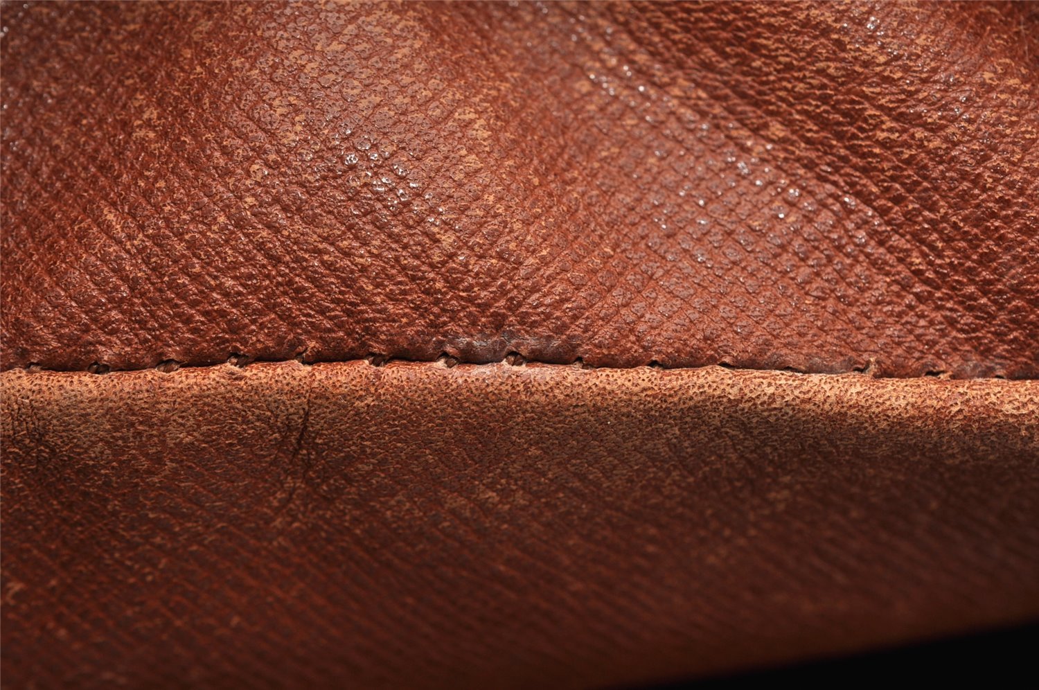 Authentic Louis Vuitton Monogram Danube 28 Shoulder Cross Body Bag LV 9385I