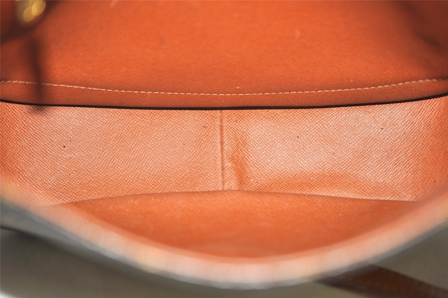 Authentic Louis Vuitton Monogram Saint Cloud GM M51242 Shoulder Cross Bag 9391J