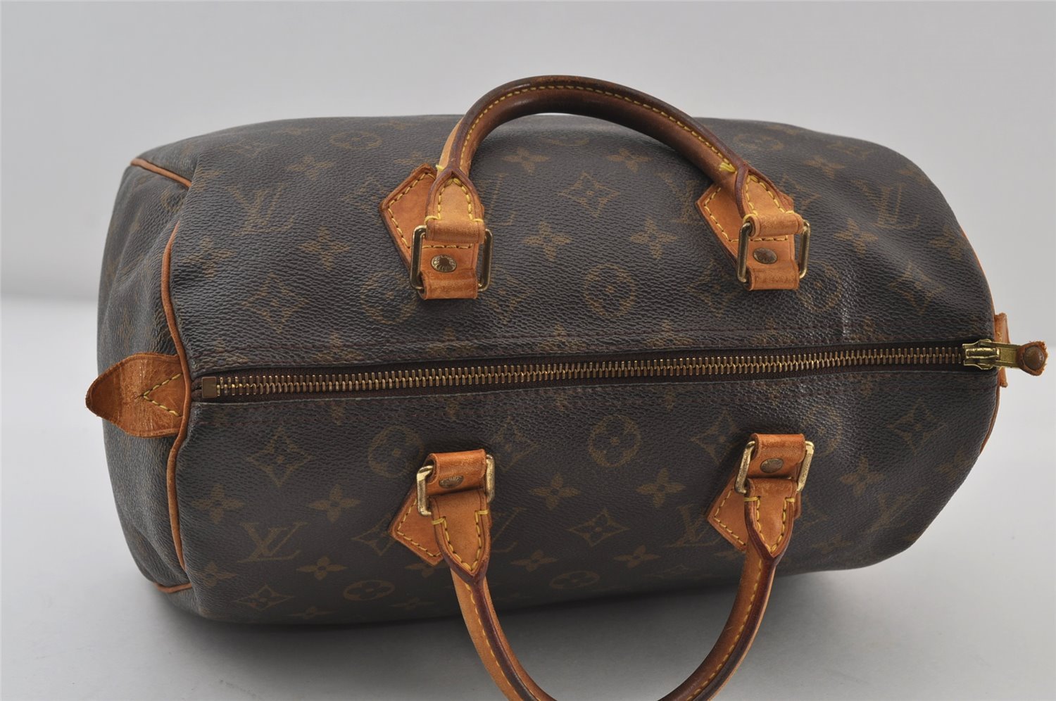 Authentic Louis Vuitton Monogram Speedy 30 Hand Boston Bag M41526 LV 9398I