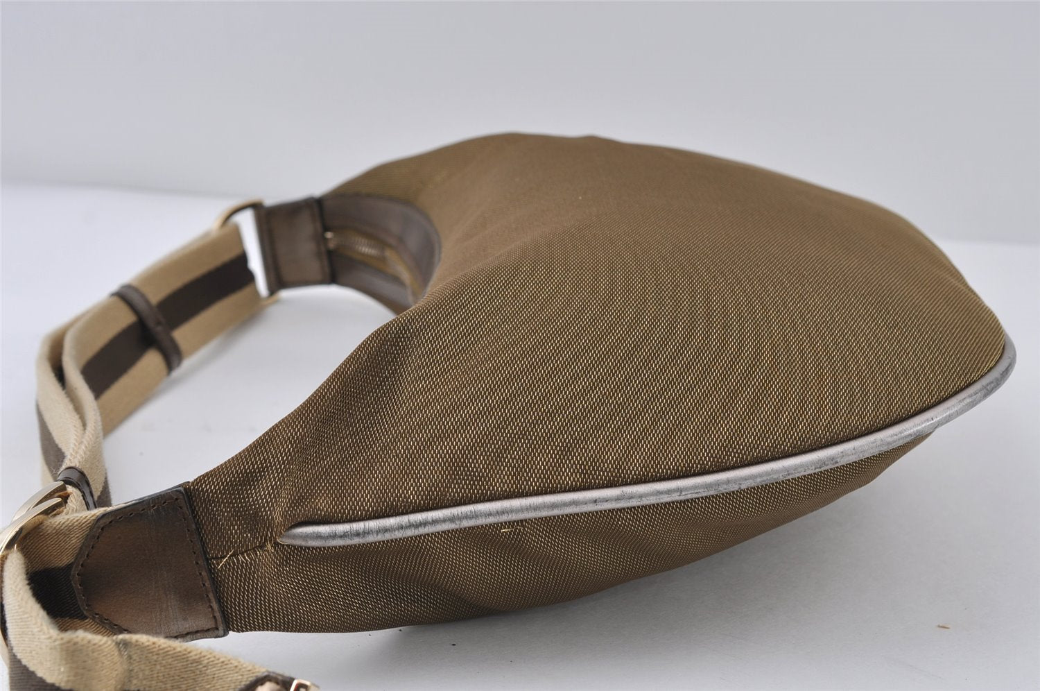 Authentic GUCCI Sherry Line Shoulder Bag Purse Nylon Leather 0014181 Gold 9402I