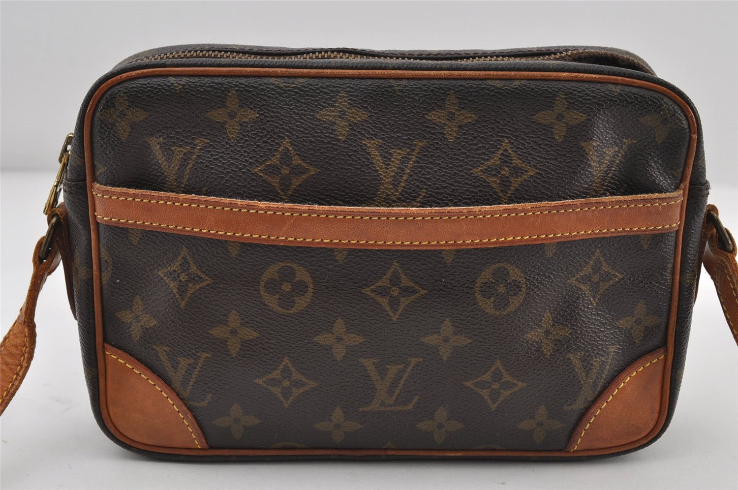 Authentic Louis Vuitton Monogram Trocadero 23 Shoulder Cross Bag M51276 LV 9409I