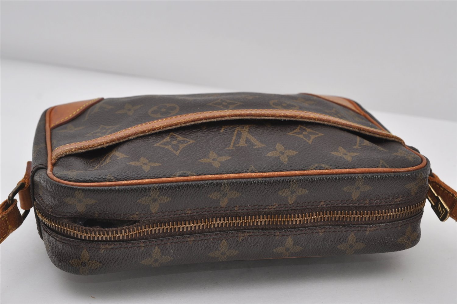 Authentic Louis Vuitton Monogram Trocadero 23 Shoulder Cross Bag M51276 LV 9409I