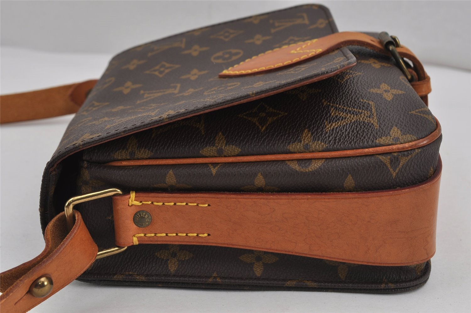 Authentic Louis Vuitton Monogram Cartouchiere MM M51253 Shoulder Cross Bag 9411J