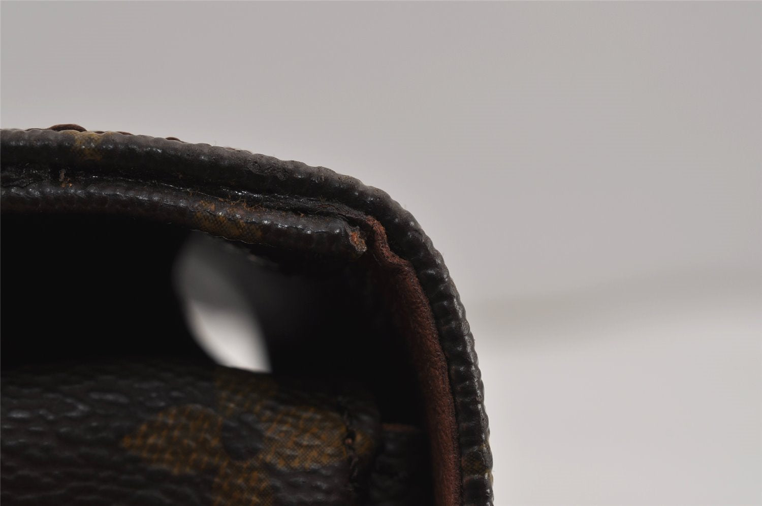 Authentic Louis Vuitton Monogram Cartouchiere MM M51253 Shoulder Cross Bag 9411J