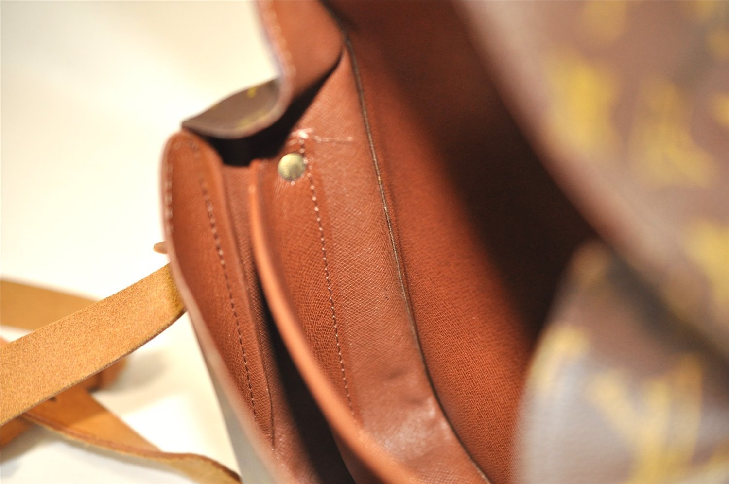 Authentic Louis Vuitton Monogram Cartouchiere MM M51253 Shoulder Cross Bag 9411J