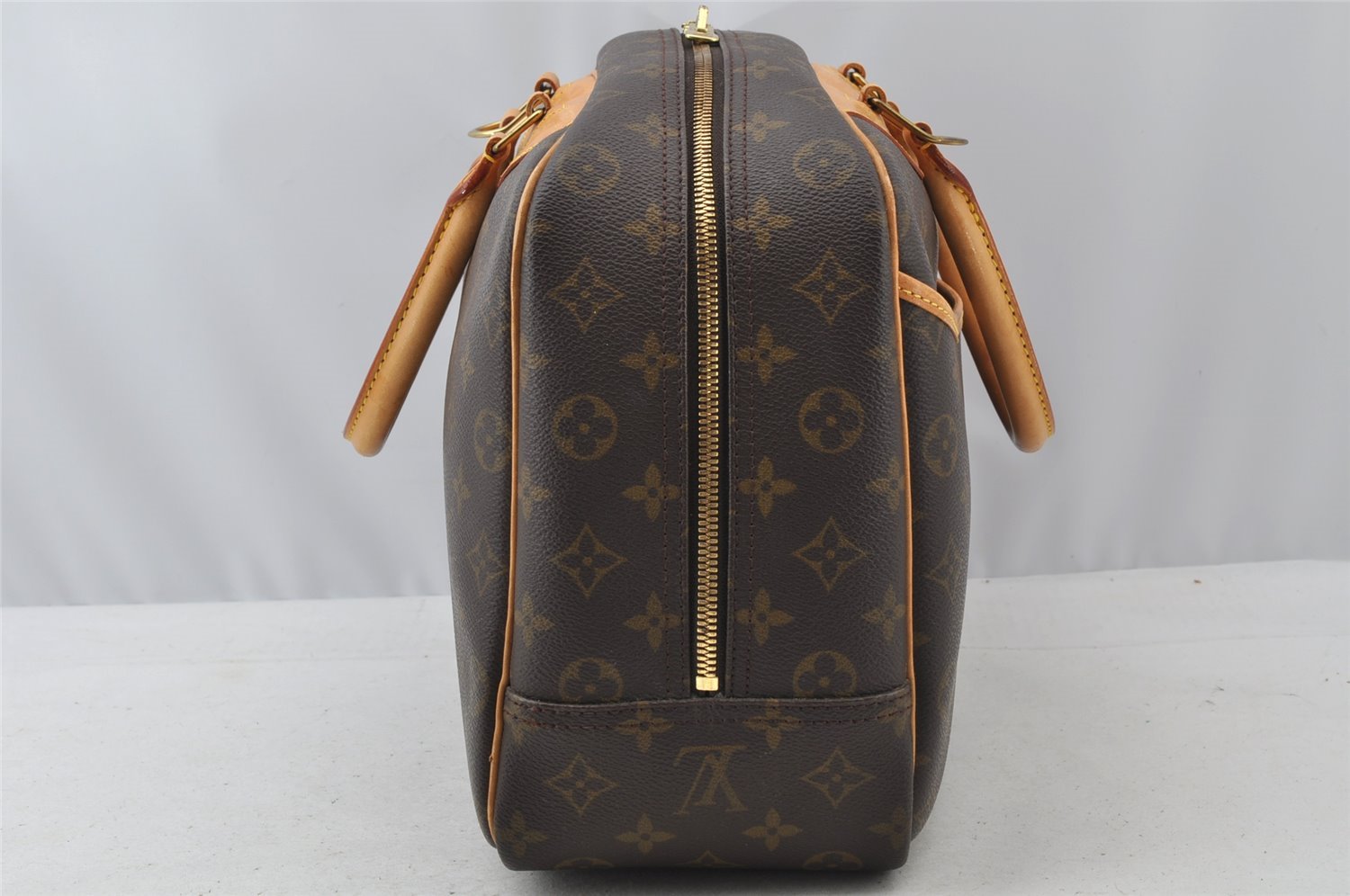 Authentic Louis Vuitton Monogram Deauville Hand Bag M47270 LV 9413I