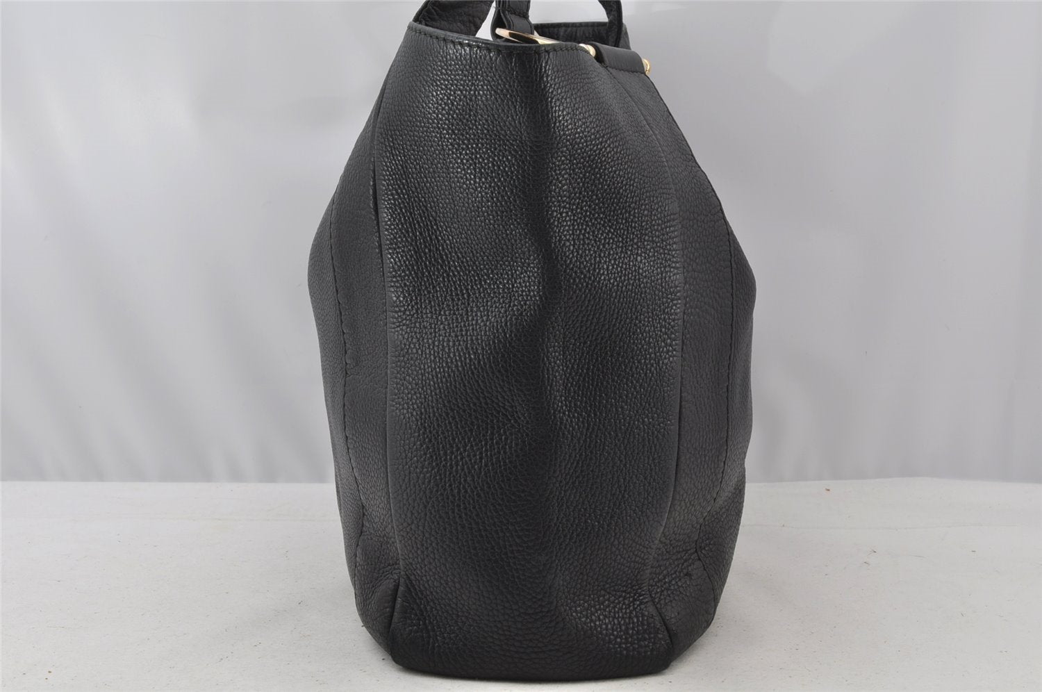 Authentic GUCCI Vintage Shoulder Tote Bag Leather 257051 Black 9424I