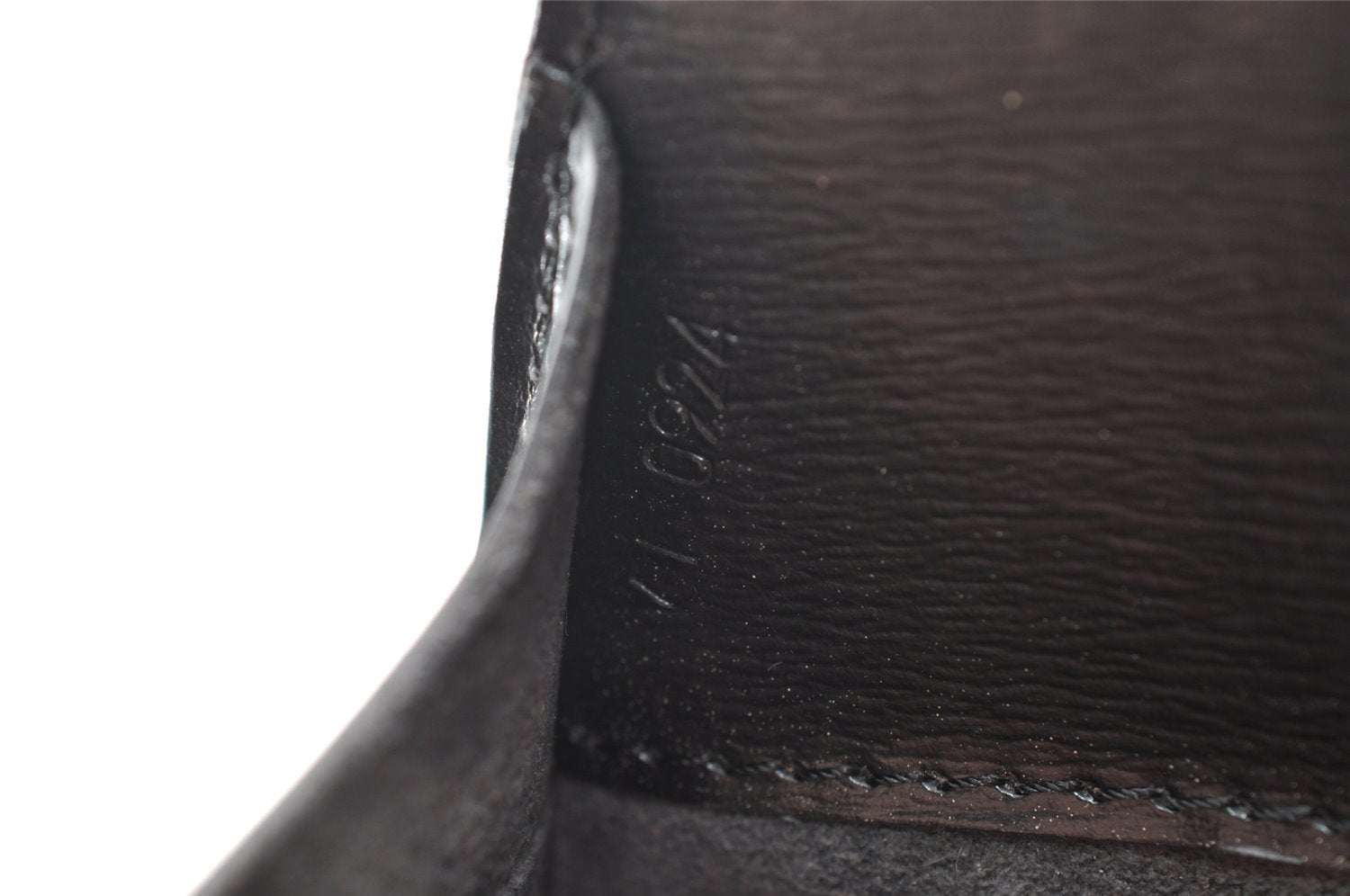 Authentic Louis Vuitton Epi Cluny Shoulder Bag Purse Black M52252 LV 9429I