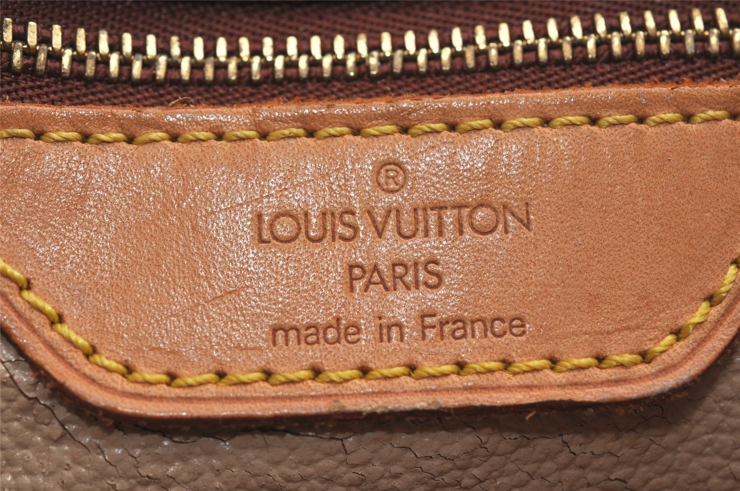 Authentic Louis Vuitton Monogram Bucket GM Shoulder Tote Bag M42236 Junk 9438J