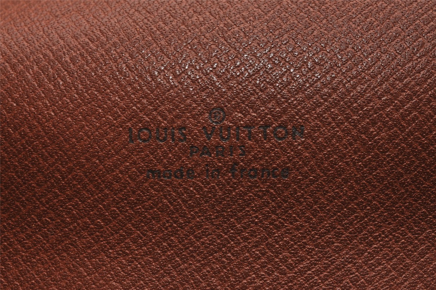 Authentic Louis Vuitton Monogram Saint Cloud GM M51242 Shoulder Cross Bag 9439I