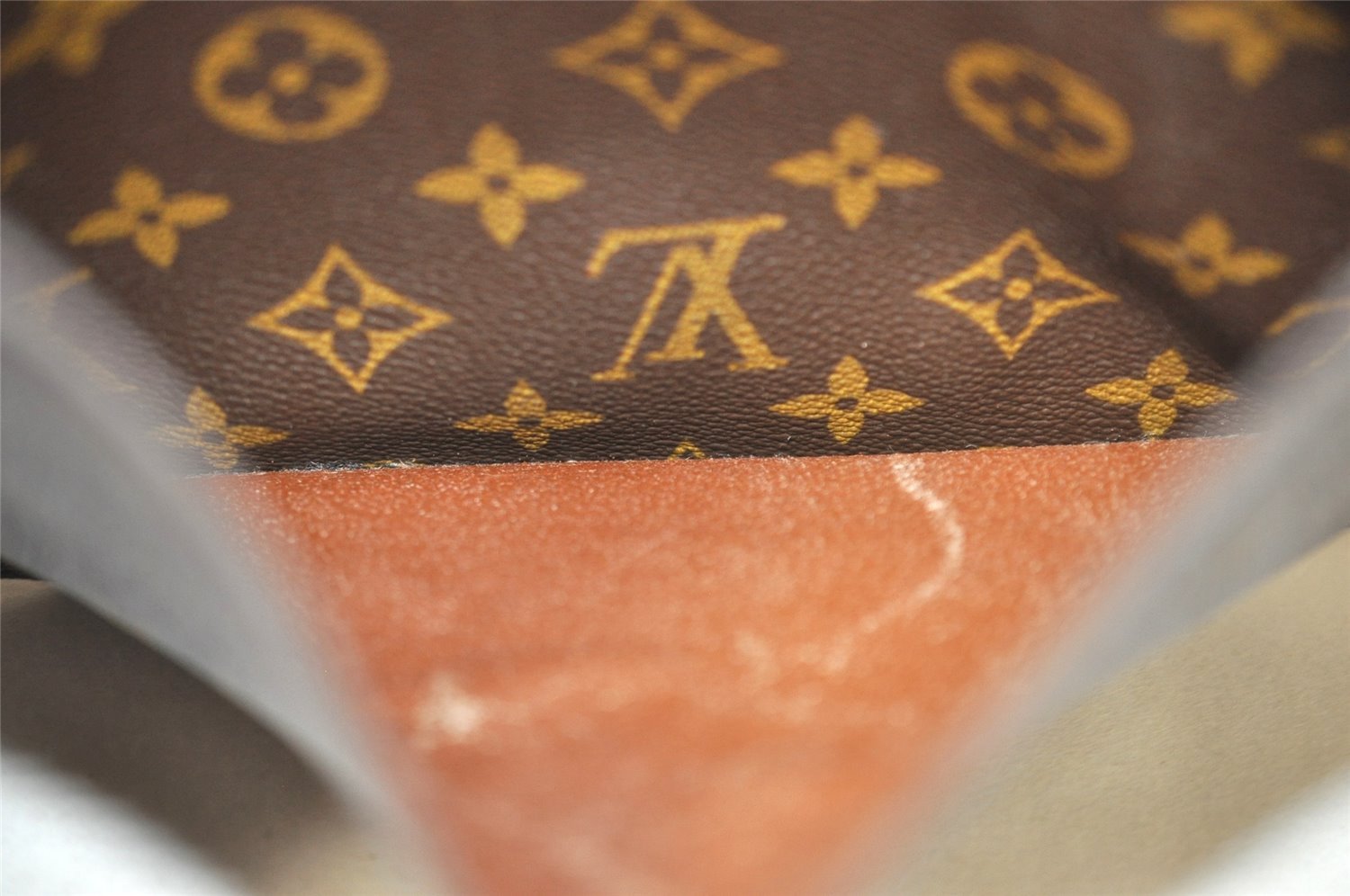 Authentic Louis Vuitton Monogram Saint Cloud GM M51242 Shoulder Cross Bag 9439I