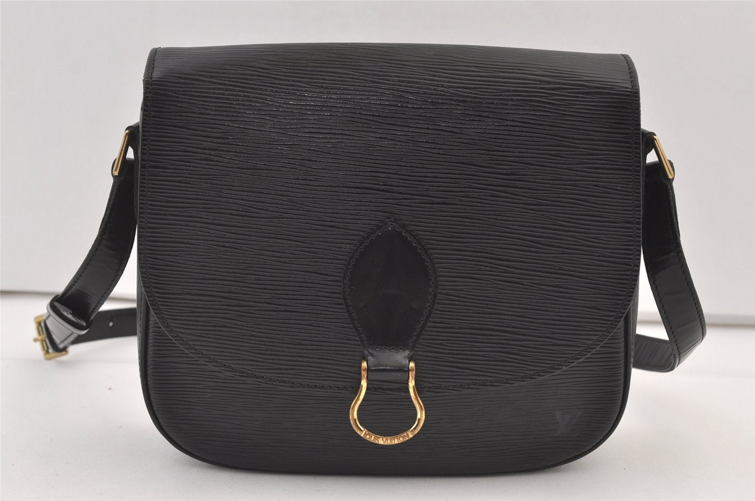 Auth Louis Vuitton Epi Saint Cloud GM Shoulder Cross Body Bag M52192 Black 9460J