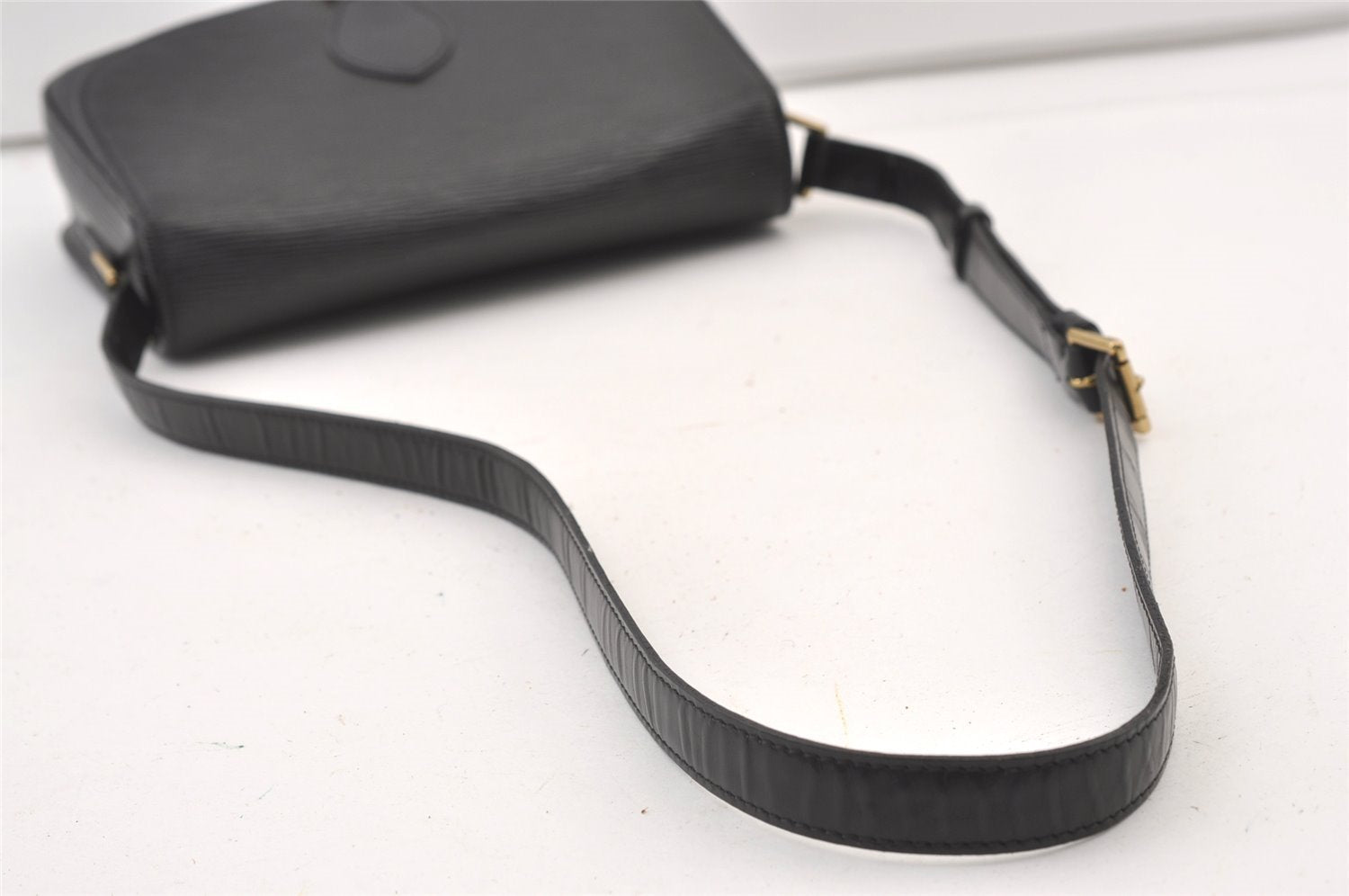 Auth Louis Vuitton Epi Saint Cloud GM Shoulder Cross Body Bag M52192 Black 9460J