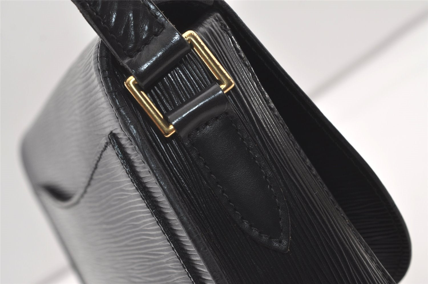 Auth Louis Vuitton Epi Saint Cloud GM Shoulder Cross Body Bag M52192 Black 9460J