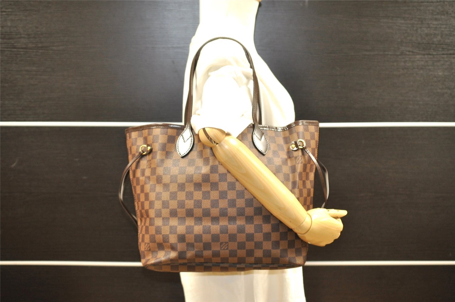 Authentic Louis Vuitton Damier Neverfull MM Shoulder Tote Bag N51105 LV 9463I