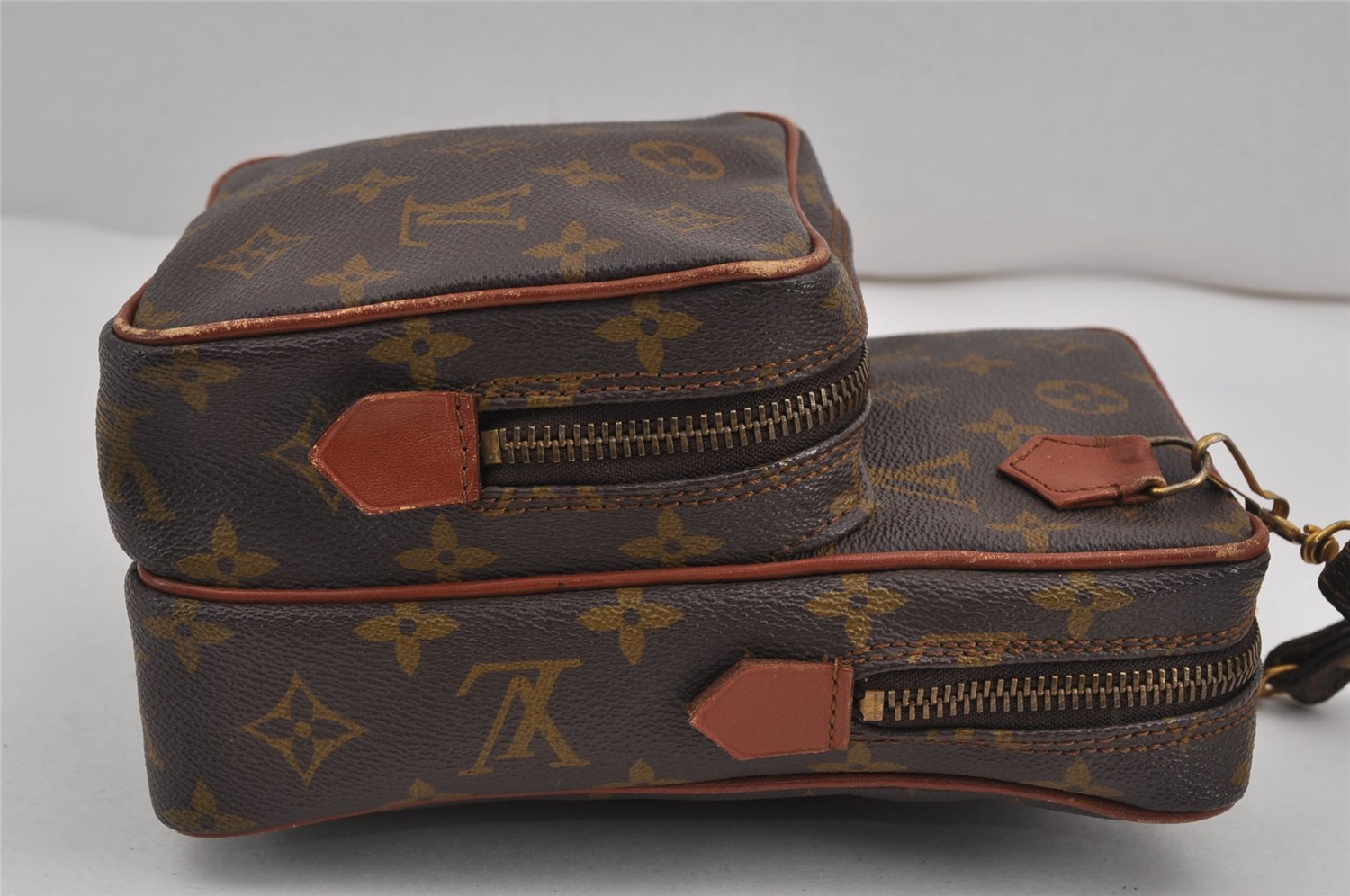 Authentic Louis Vuitton Monogram Amazone Shoulder Cross Body Bag Old Model 9464J