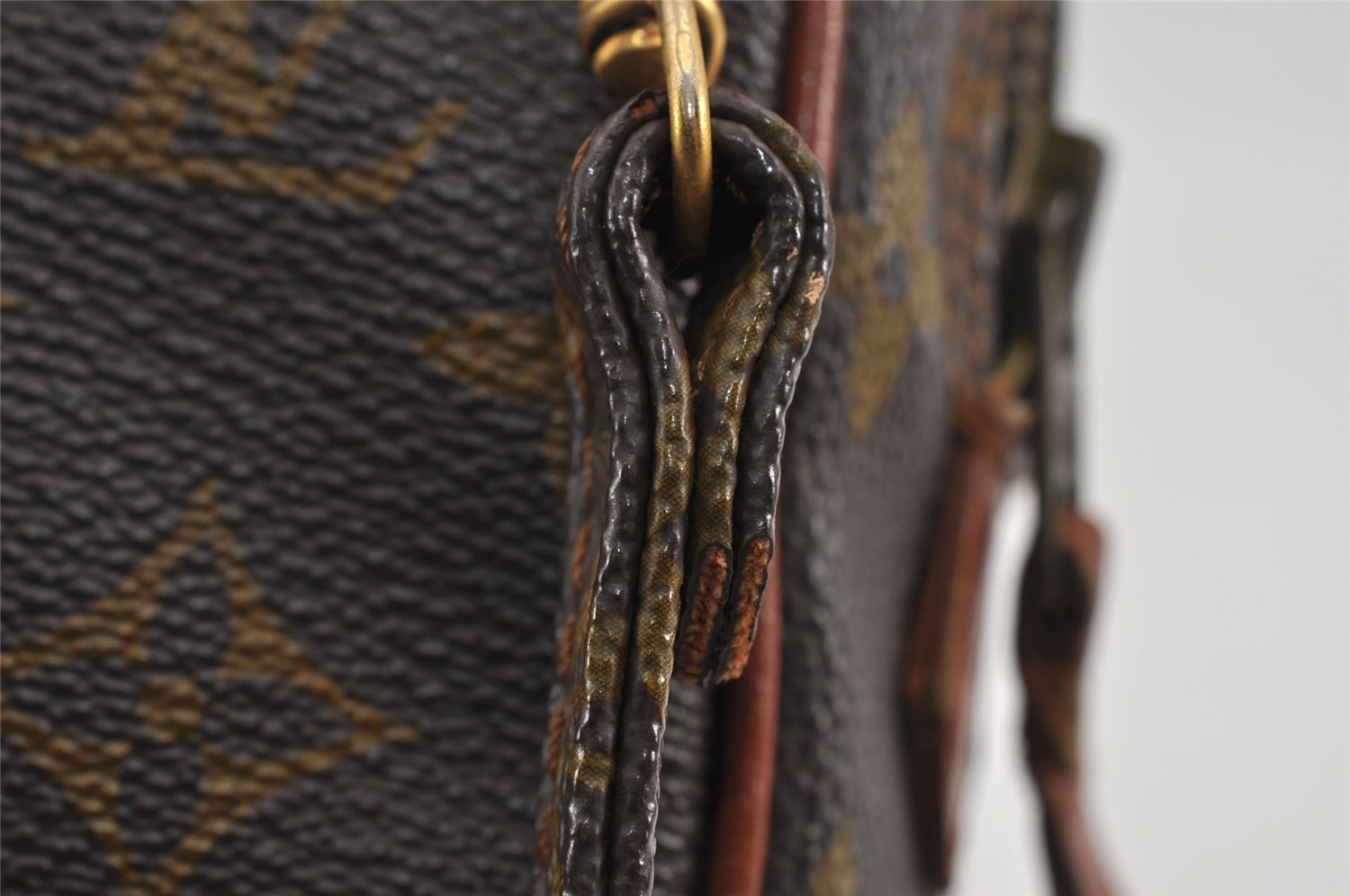 Authentic Louis Vuitton Monogram Amazone Shoulder Cross Body Bag Old Model 9464J