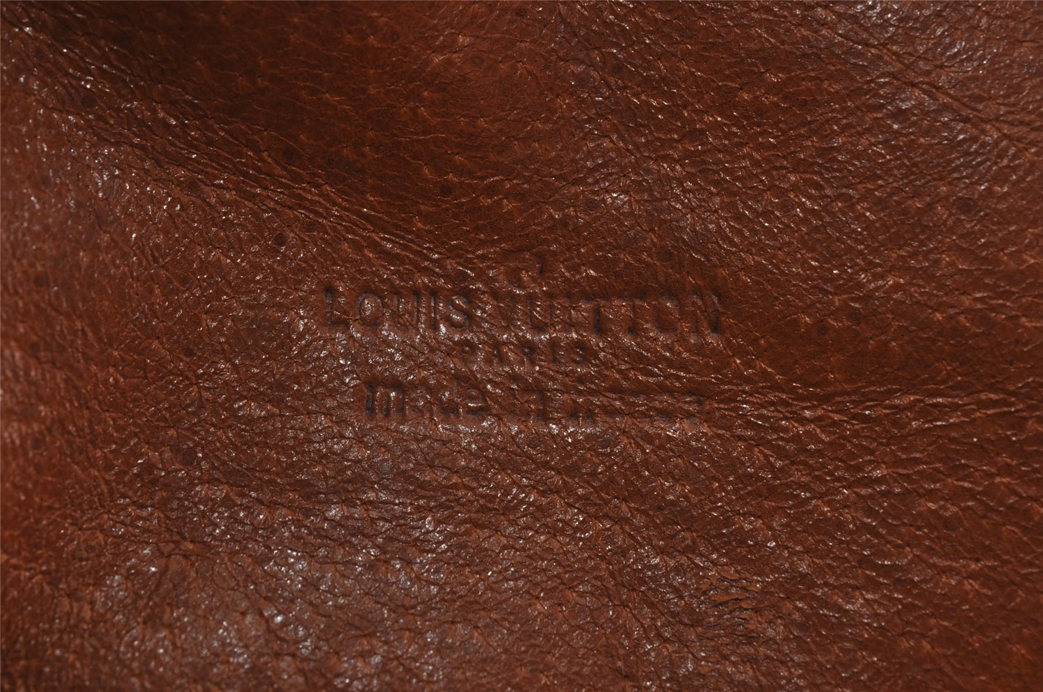 Authentic Louis Vuitton Monogram Amazone Shoulder Cross Body Bag Old Model 9464J