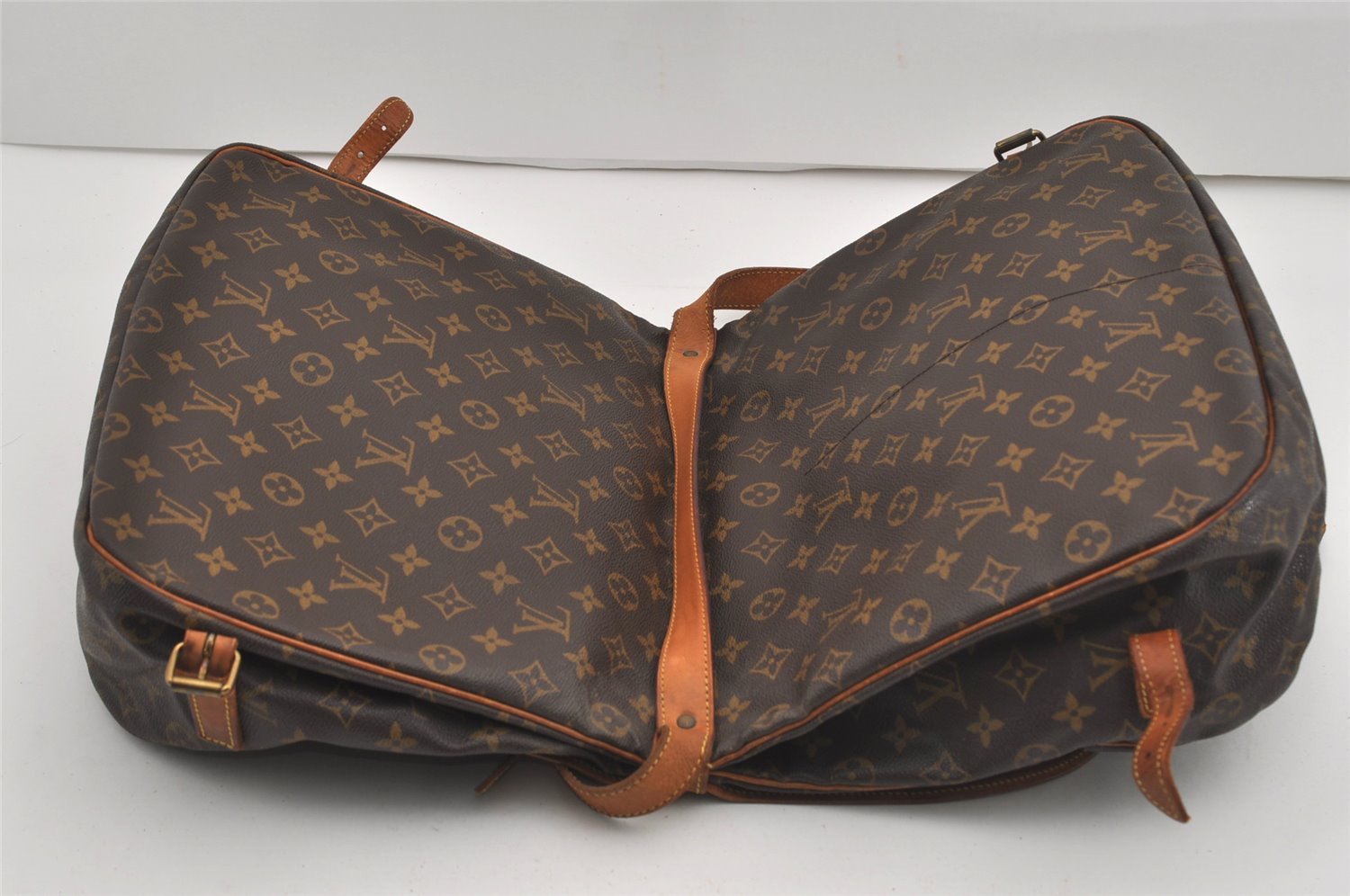 Authentic Louis Vuitton Monogram Saumur 35 Shoulder Cross Bag M42254 LV 9468I