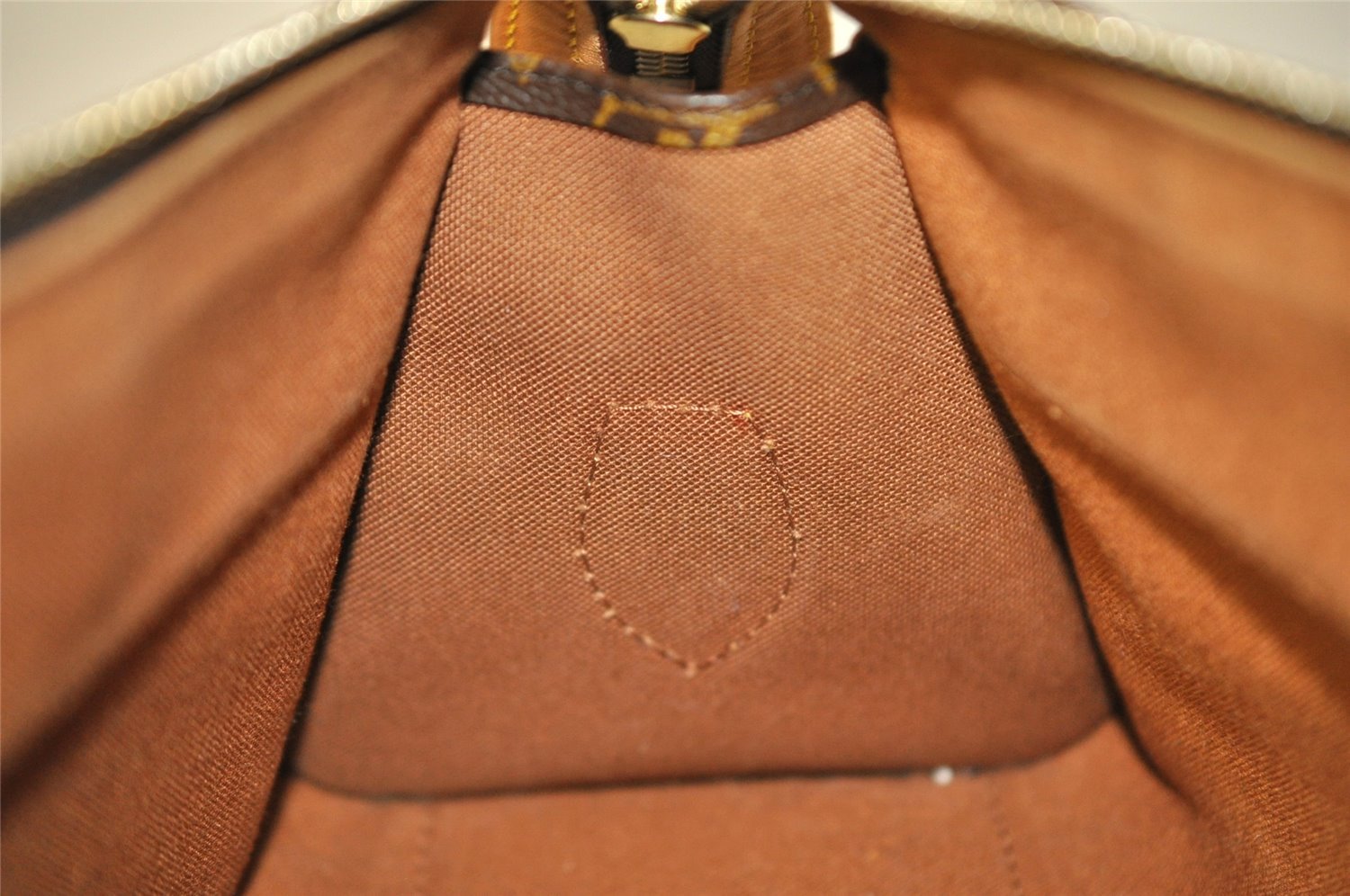 Auth Louis Vuitton Monogram Popincourt Long Shoulder Cross Bag M40008 LV 9470I