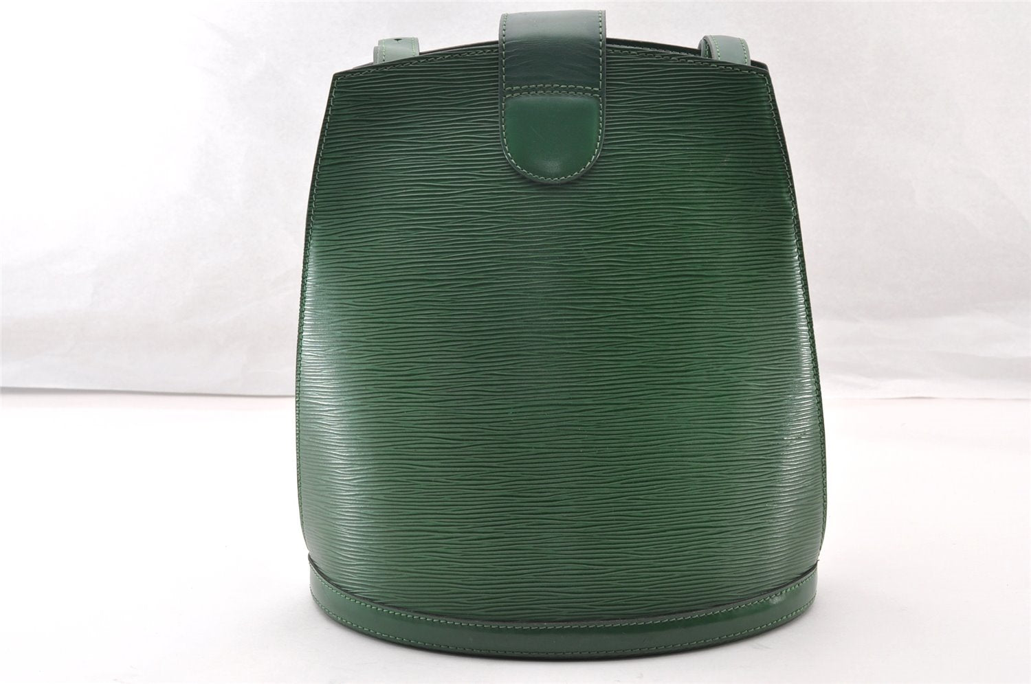 Authentic Louis Vuitton Epi Cluny Shoulder Bag Purse Green M52254 LV 9473I