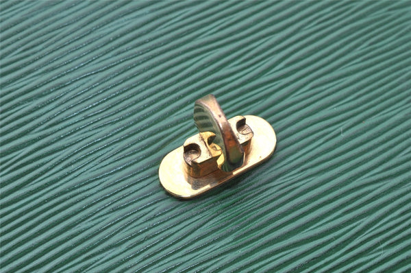 Authentic Louis Vuitton Epi Cluny Shoulder Bag Purse Green M52254 LV 9473I