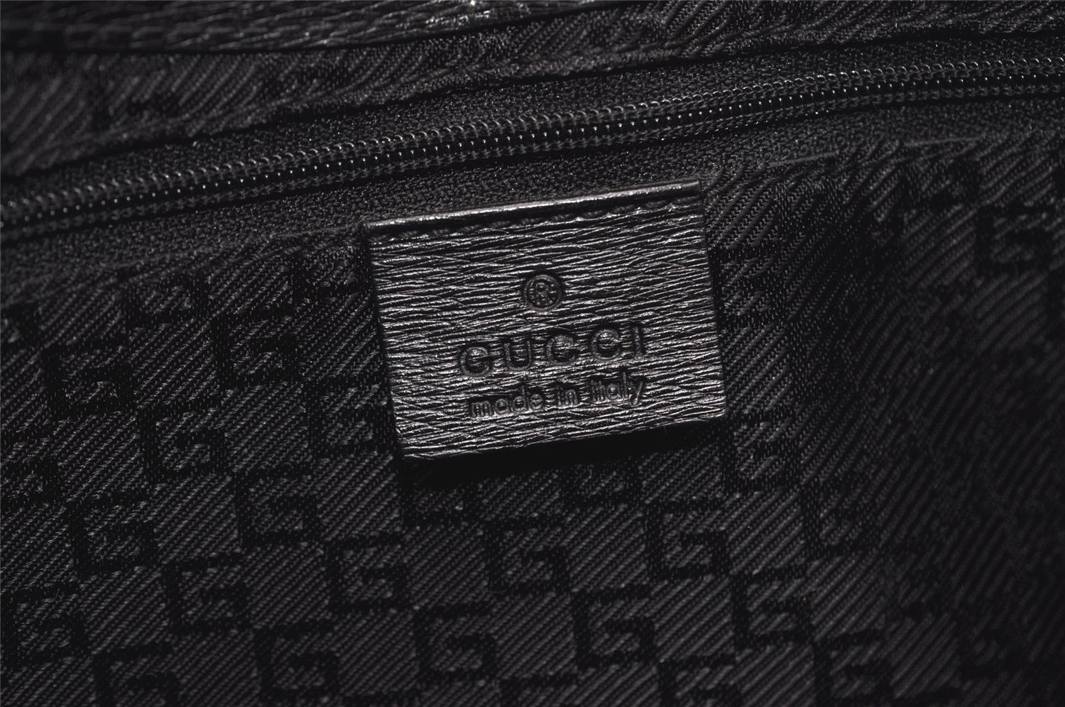 Authentic GUCCI Vintage Shoulder Bag Purse Leather 0014141 Black 9474I