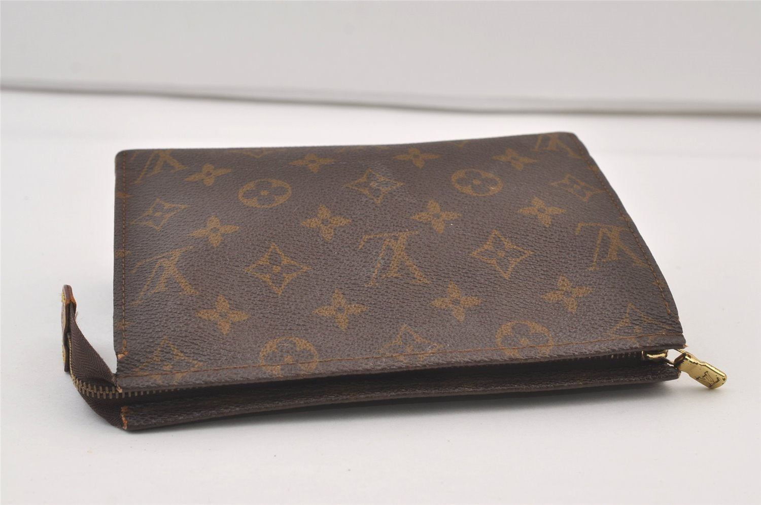 Auth Louis Vuitton Monogram Poche Toilette 19 Cosmetics Pouch Old Model LV 9475J