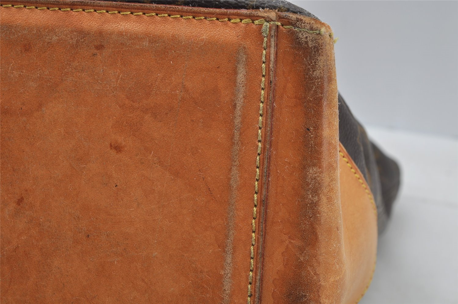 Authentic Louis Vuitton Monogram Cabas Mezzo Shoulder Tote Bag M51151 LV 9481I