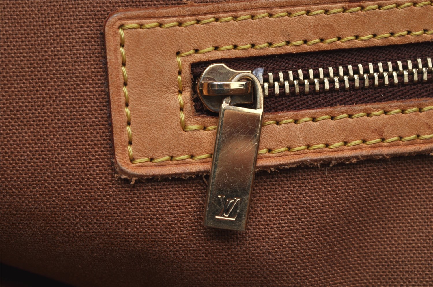 Authentic Louis Vuitton Monogram Cabas Mezzo Shoulder Tote Bag M51151 LV 9481I