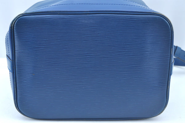 Authentic Louis Vuitton Epi Noe Shoulder Drawstring Bag Blue M44005 LV 9483I