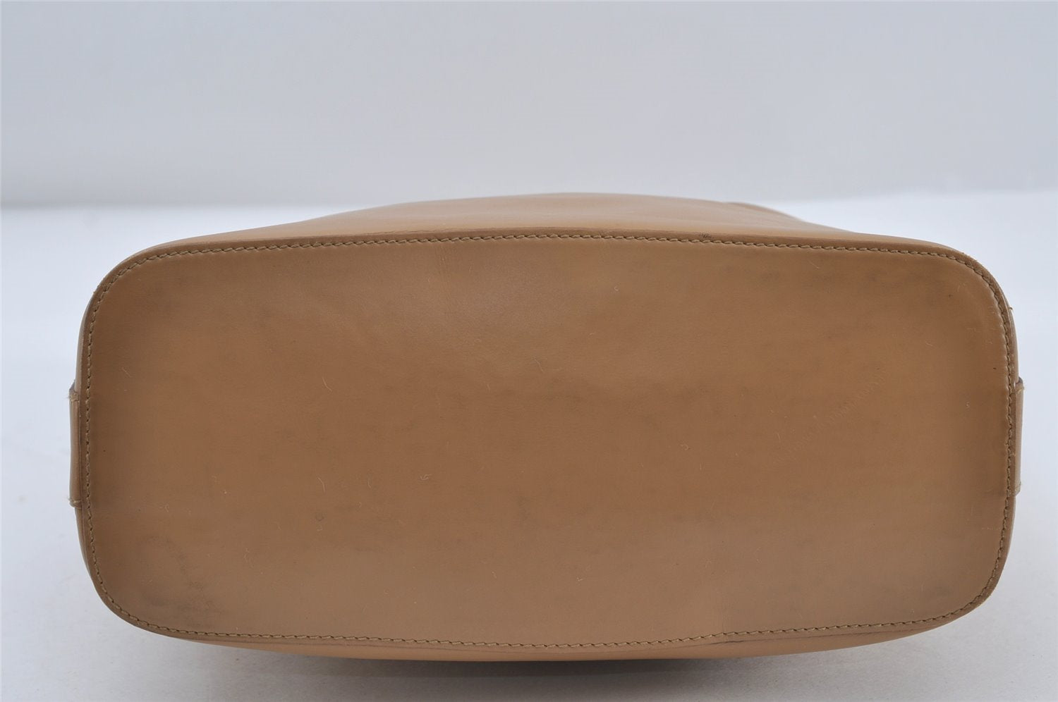 Authentic GUCCI Vintage Shoulder Bag Purse Leather 0013814 Beige 9486I