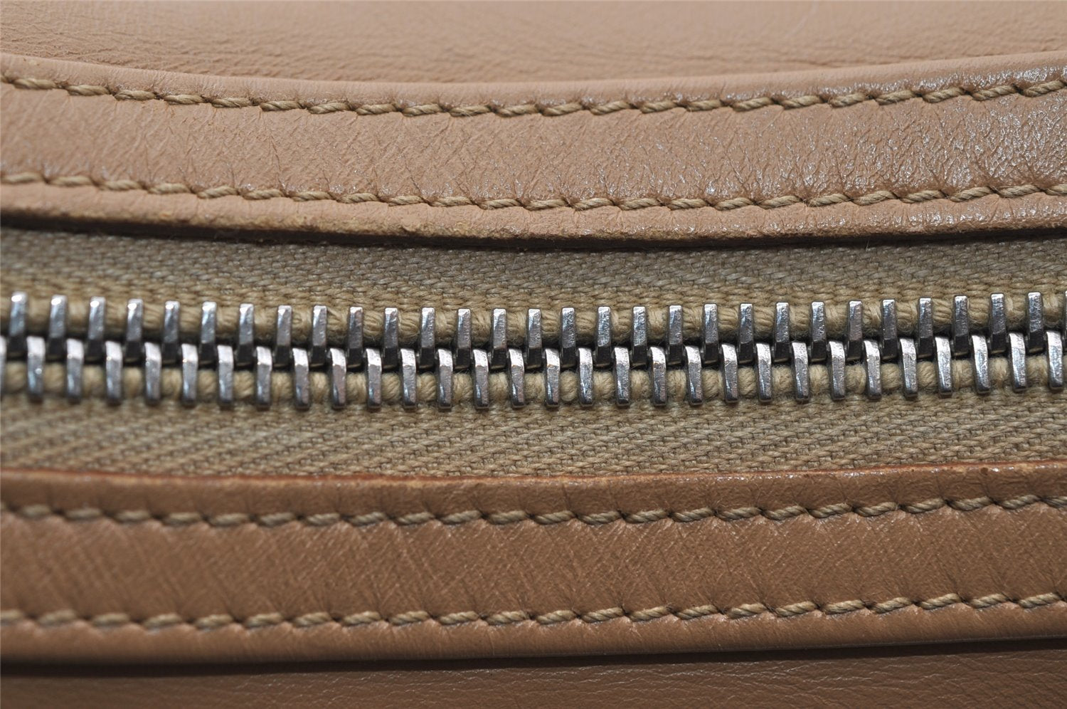 Authentic GUCCI Vintage Shoulder Bag Purse Leather 0013814 Beige 9486I